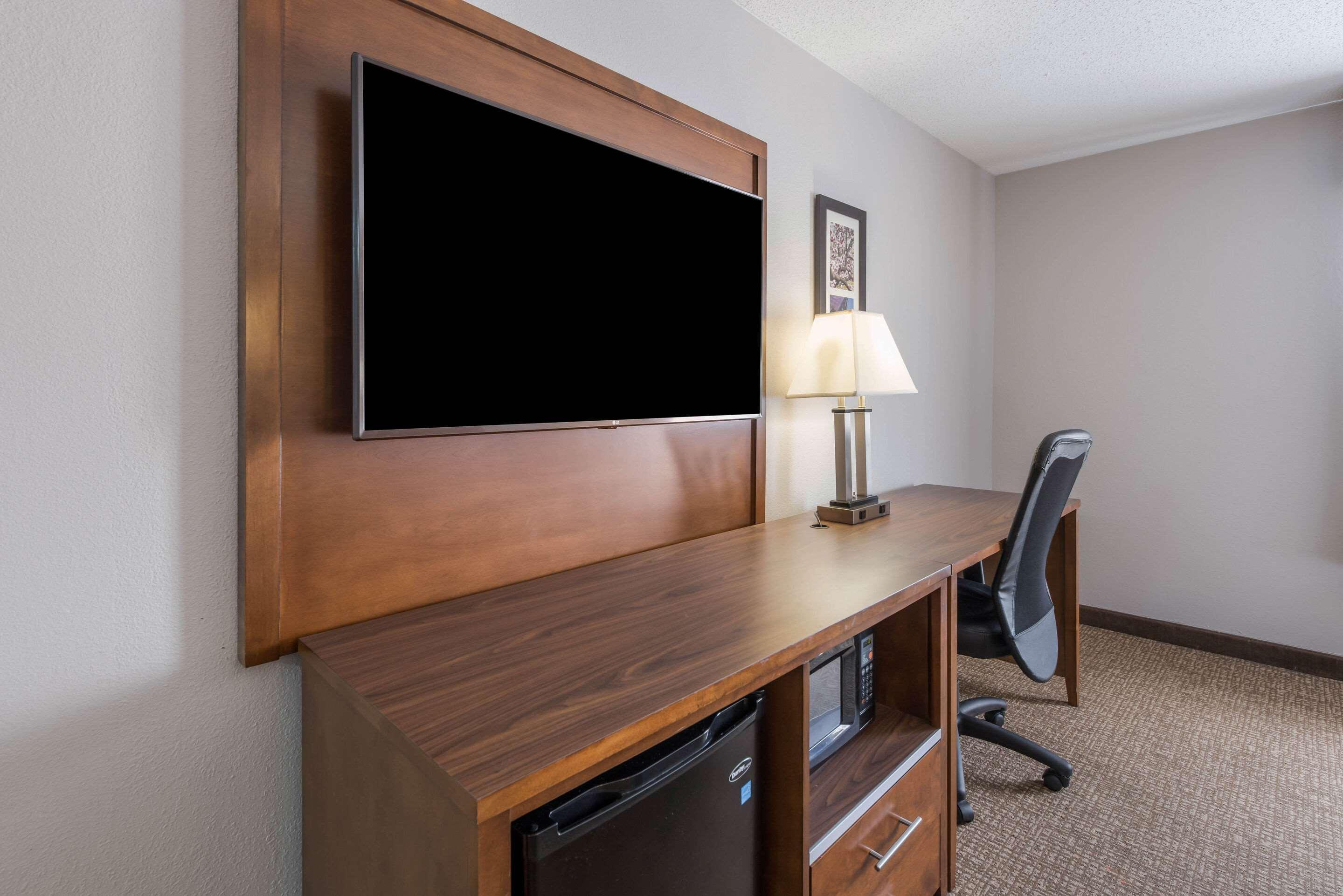 Comfort Inn Grove City - Columbus South Екстериор снимка