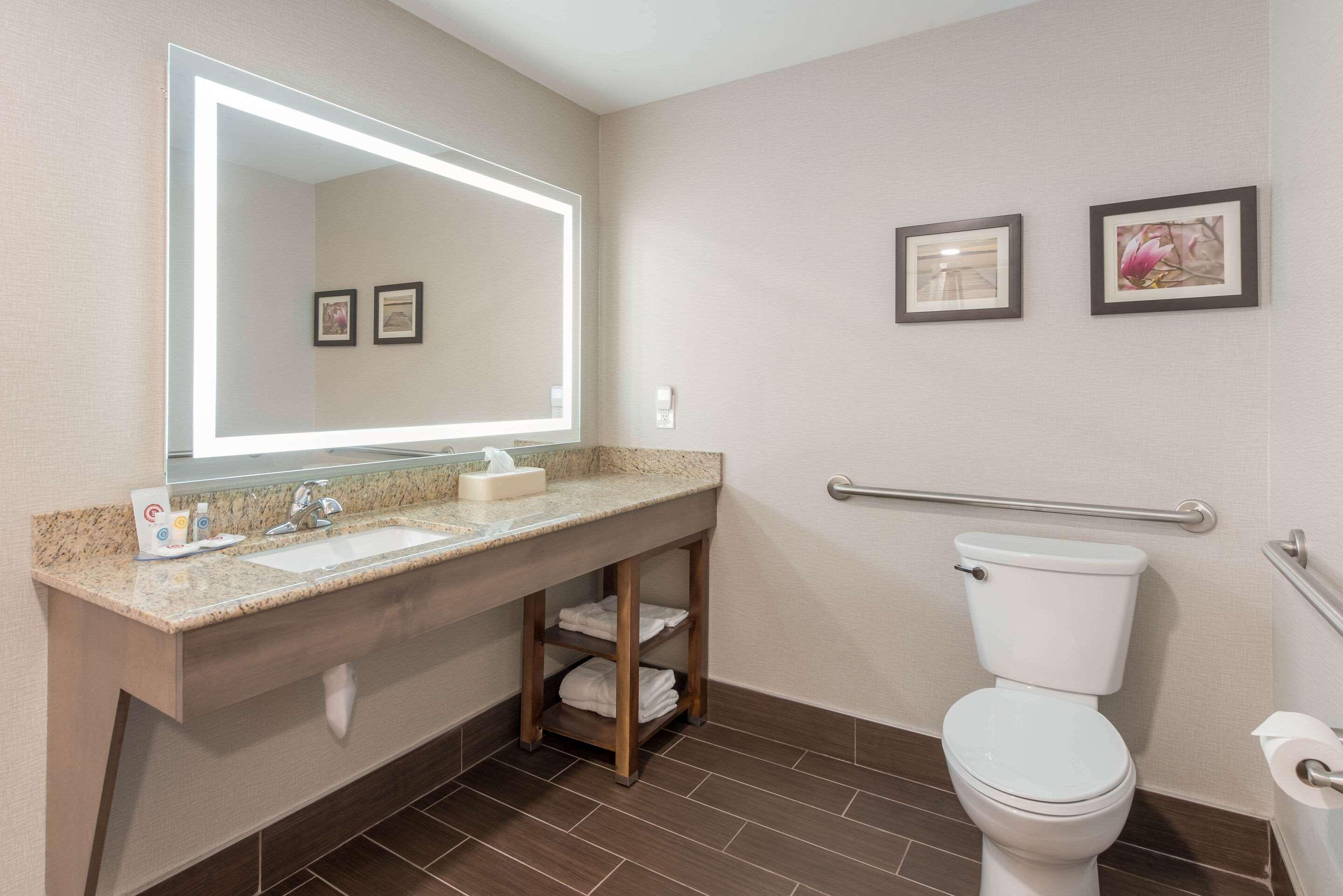 Comfort Inn Grove City - Columbus South Екстериор снимка