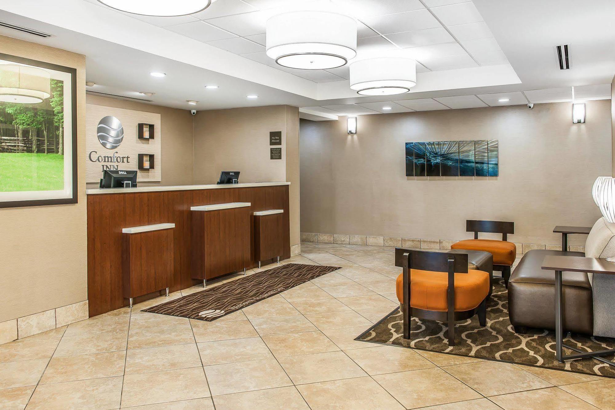 Comfort Inn Grove City - Columbus South Екстериор снимка
