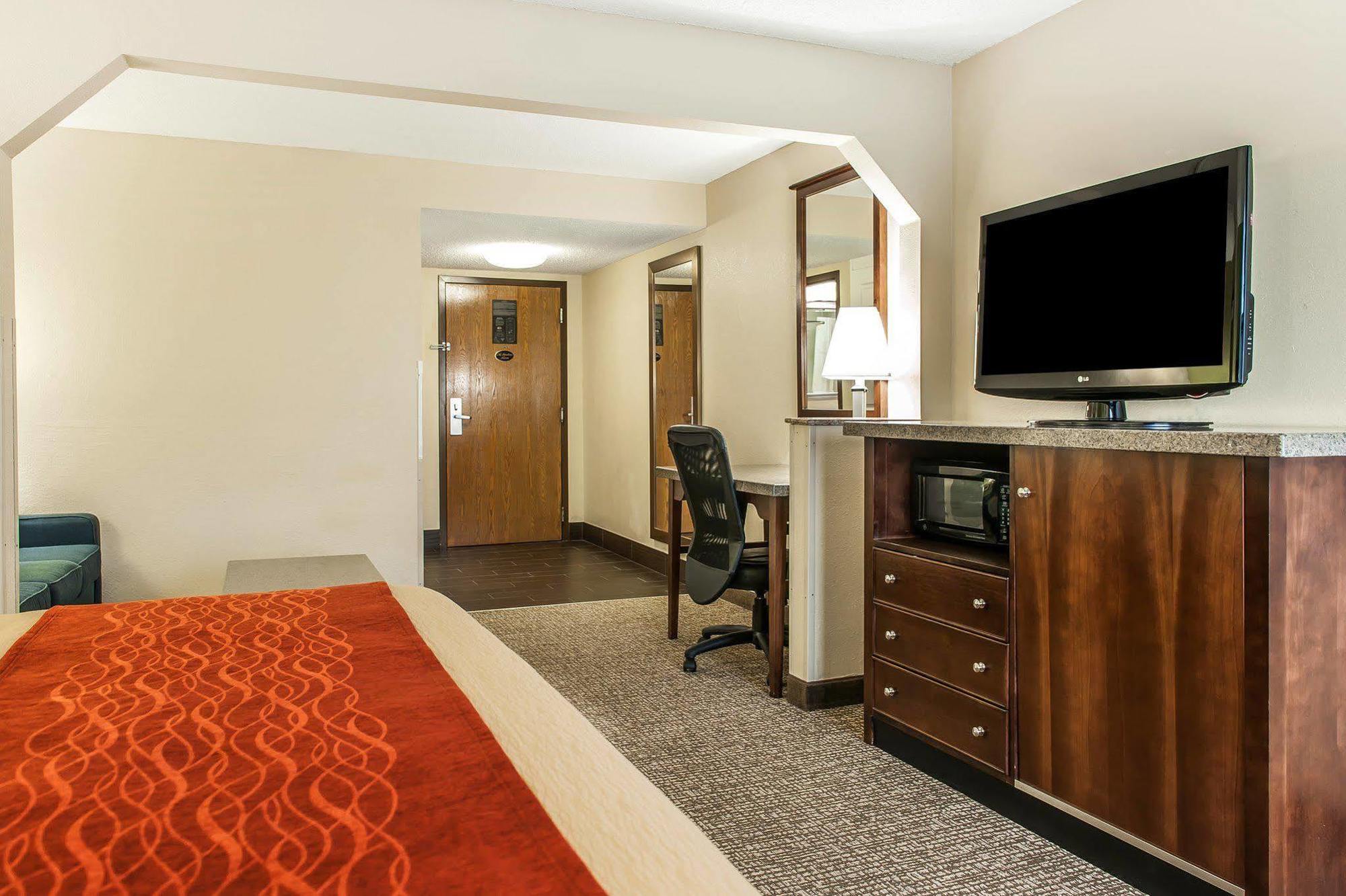 Comfort Inn Grove City - Columbus South Екстериор снимка